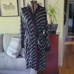 bebe Robe, Black, Medium, EUC